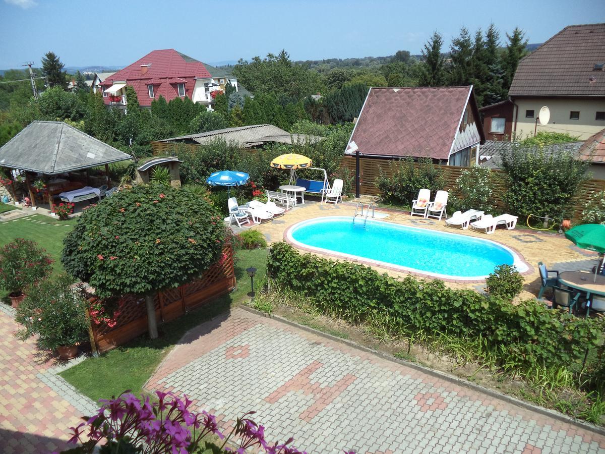 Hotel Holp Panzio Balatonföldvár Zewnętrze zdjęcie