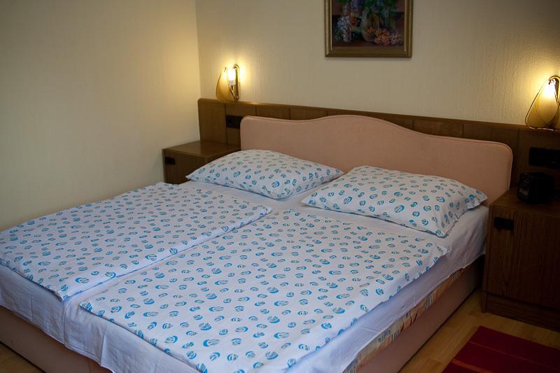 Hotel Holp Panzio Balatonföldvár Zewnętrze zdjęcie